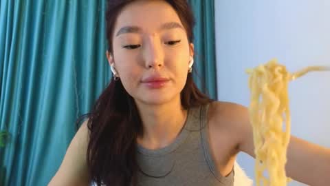 Audrey online show from 11/10/25, 02:49