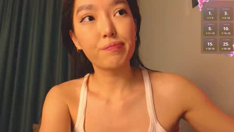 Snapshot of hey_herbal chatting on 03/08/26, 02:54 Audrey online show from 03/08/26, 02:54