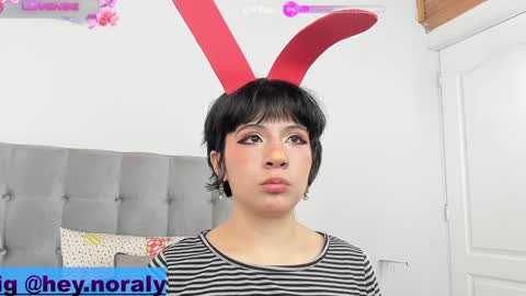 Noraly  online show from 01/17/25, 01:24