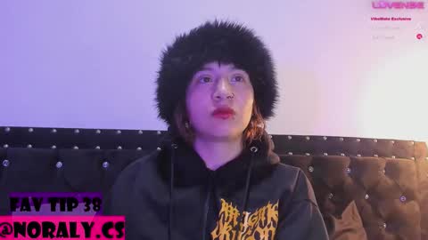 Noraly  online show from 12/02/25, 04:07