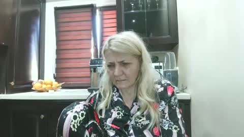 Snapshot of heyheygrey chatting on 06/21/26, 04:09 Heyheygrey online show from 06/21/26, 04:09