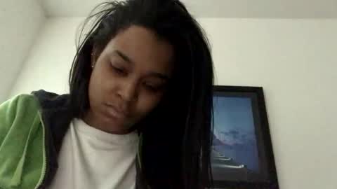 heyyou301990 online show from 02/15/26, 06:04