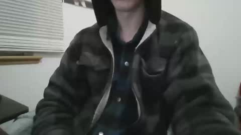 Snapshot of hghdea chatting on 12/28/24, 01:29 Highdea online show from 12/28/24, 01:29