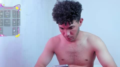 Snapshot of hghilltop chatting on 09/09/25, 08:41 Harry Gaylord Hilltop INDEPENDENT MODEL online show from 09/09/25, 08:41