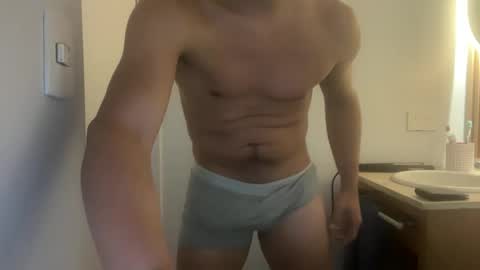 Snapshot of hhernan1 chatting on 05/17/26, 06:00 hhernan1 online show from 05/17/26, 06:00