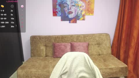 Snapshot of hi_allison chatting on 04/09/26, 03:06 Allison online show from 04/09/26, 03:06