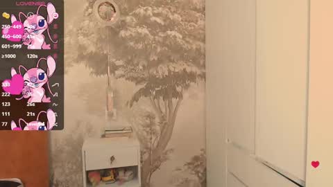 Hiaru online show from 09/24/25, 06:17