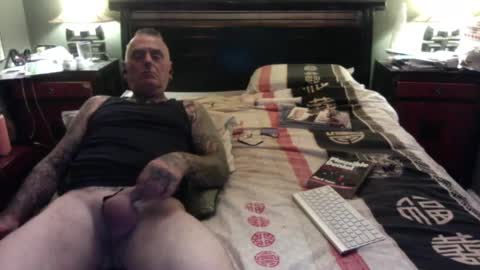 Snapshot of hiasallfuk13 chatting on 01/04/25, 03:07 HARDCORE13 online show from 01/04/25, 03:07