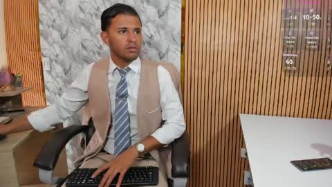 Snapshot of hiddenoffice chatting on 03/26/26, 03:39 George online show from 03/26/26, 03:39