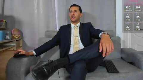 Snapshot of hiddenoffice chatting on 04/22/26, 11:34 George online show from 04/22/26, 11:34