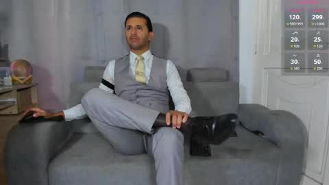 Snapshot of hiddenoffice chatting on 04/23/26, 12:04 George online show from 04/23/26, 12:04