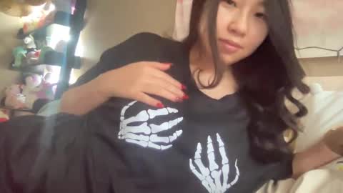 Snapshot of hiddenr0se chatting on 03/01/25, 08:53 HiddenR0se online show from 03/01/25, 08:53