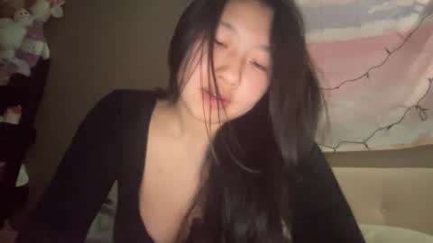 Snapshot of hiddenr0se chatting on 03/04/25, 05:32 HiddenR0se online show from 03/04/25, 05:32