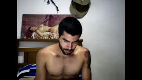 Snapshot of hideonbush051 chatting on 10/14/25, 12:55 hideonbush online show from 10/14/25, 12:55