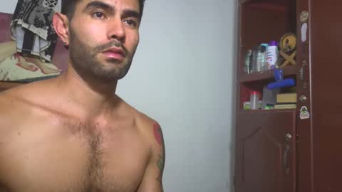 hideonbush online show from 01/09/26, 02:58