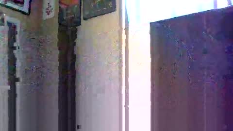 Snapshot of high_five_me chatting on 10/31/25, 05:03 high_five_me online show from 10/31/25, 05:03