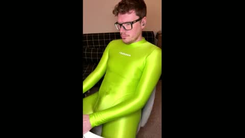 Snapshot of higher_lycra chatting on 02/28/25, 02:42 higher_lycra online show from 02/28/25, 02:42