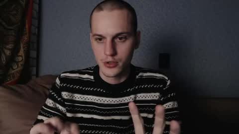 Snapshot of higherdegree chatting on 04/13/26, 10:15 higherdegree online show from 04/13/26, 10:15