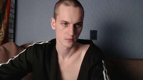 Snapshot of higherdegree chatting on 04/14/26, 08:37 higherdegree online show from 04/14/26, 08:37