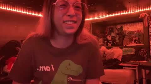 Snapshot of highnesscanna chatting on 03/21/26, 01:21 HiGHNESS CANNA online show from 03/21/26, 01:21