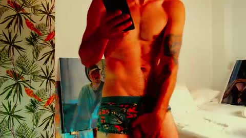 Snapshot of highnightz chatting on 10/14/25, 08:48 highnightz online show from 10/14/25, 08:48