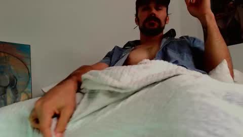 Snapshot of highnightz chatting on 10/22/25, 09:53 highnightz online show from 10/22/25, 09:53