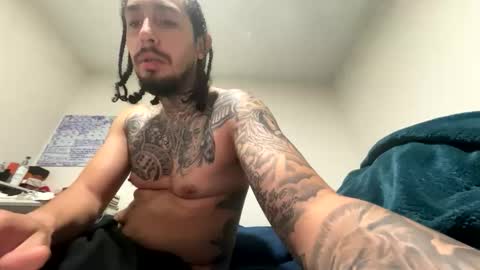 hihello3000 online show from 11/15/25, 08:05
