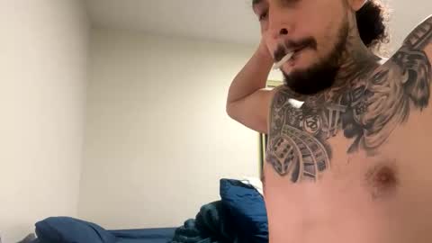 hihello3000 online show from 11/19/25, 02:33