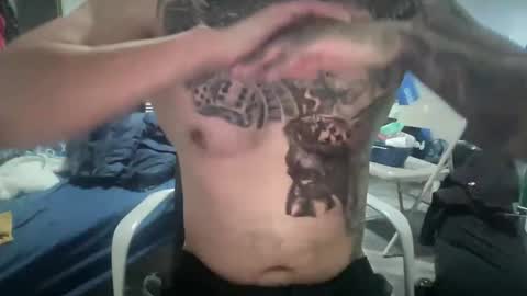 hihello7777 online show from 12/16/25, 08:36