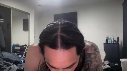 hihello7777 online show from 12/19/25, 05:58