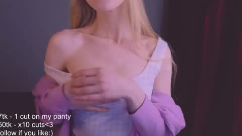 Chloe online show from 01/21/25, 06:23