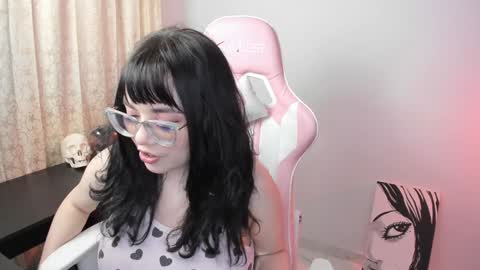 Snapshot of hikaru_arimura chatting on 01/03/25, 12:33 hikaru_arimura online show from 01/03/25, 12:33