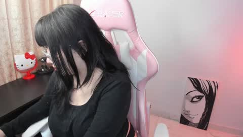 Snapshot of hikaru_arimura chatting on 01/08/25, 01:42 hikaru_arimura online show from 01/08/25, 01:42