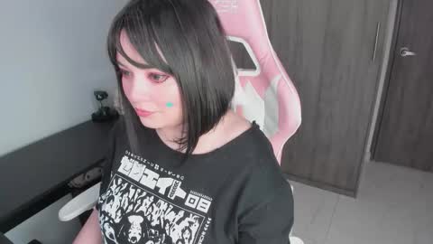 Snapshot of hikaru_arimura chatting on 10/28/25, 11:47 hikaru_arimura online show from 10/28/25, 11:47