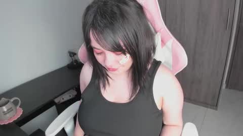 Snapshot of hikaru_arimura chatting on 11/26/25, 12:17 hikaru_arimura online show from 11/26/25, 12:17