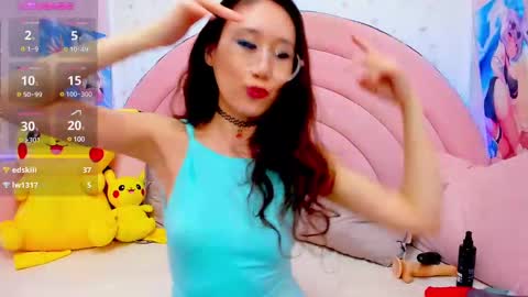 Hikori online show from 02/25/25, 05:08