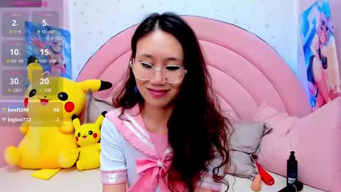 Hikori online show from 03/10/25, 04:49