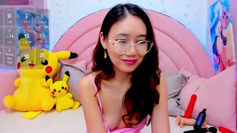 Hikori online show from 03/12/25, 04:41