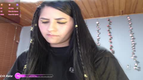 hilaril18 online show from 01/10/26, 10:36