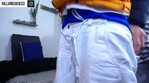 Snapshot of hill_and_jack chatting on 12/15/25, 02:49 Hill and Jack online show from 12/15/25, 02:49