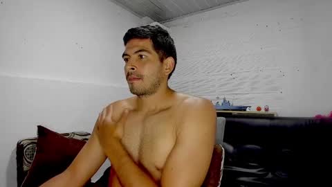 Hi moreno online show from 02/18/25, 02:16