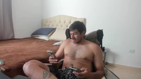 Snapshot of himoreno97 chatting on 03/16/26, 09:19 Hi moreno online show from 03/16/26, 09:19