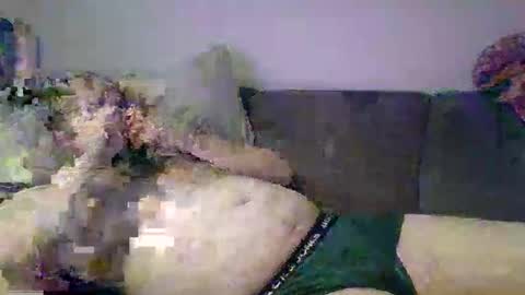 Snapshot of himree chatting on 09/16/25, 05:58 Himre online show from 09/16/25, 05:58