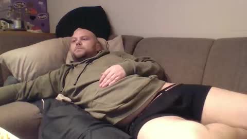 Snapshot of himree chatting on 10/04/25, 01:03 Himre online show from 10/04/25, 01:03