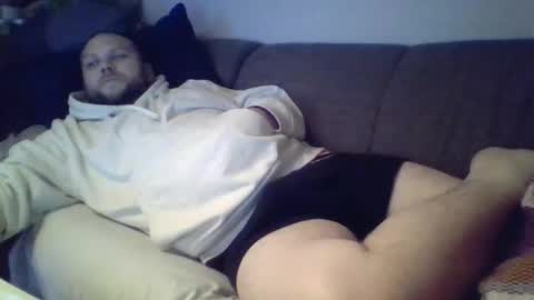 Snapshot of himree chatting on 10/21/25, 11:38 Himre online show from 10/21/25, 11:38