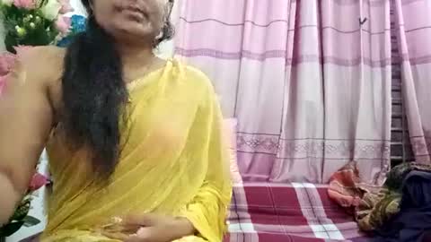 himuhimu22 online show from 03/04/25, 01:49