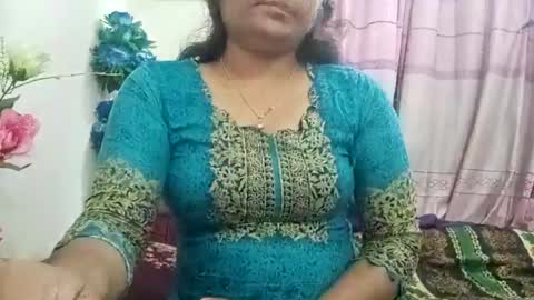 himuhimu22 online show from 03/07/25, 10:10