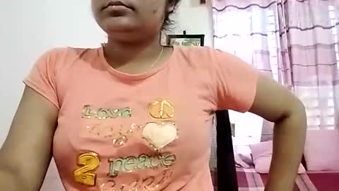 himuhimu22 online show from 05/05/26, 06:43