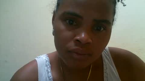 Snapshot of hinah89 chatting on 06/08/26, 08:42 hinah89 online show from 06/08/26, 08:42