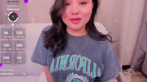 Snapshot of hinajeen chatting on 03/05/25, 09:27 Sexy Hina online show from 03/05/25, 09:27